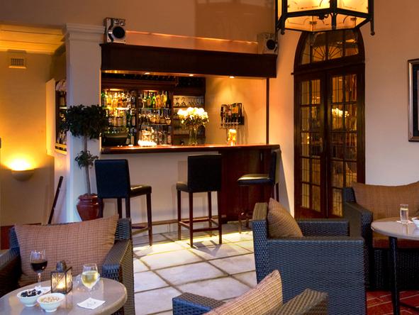 Audacia Manor - bar + dining room